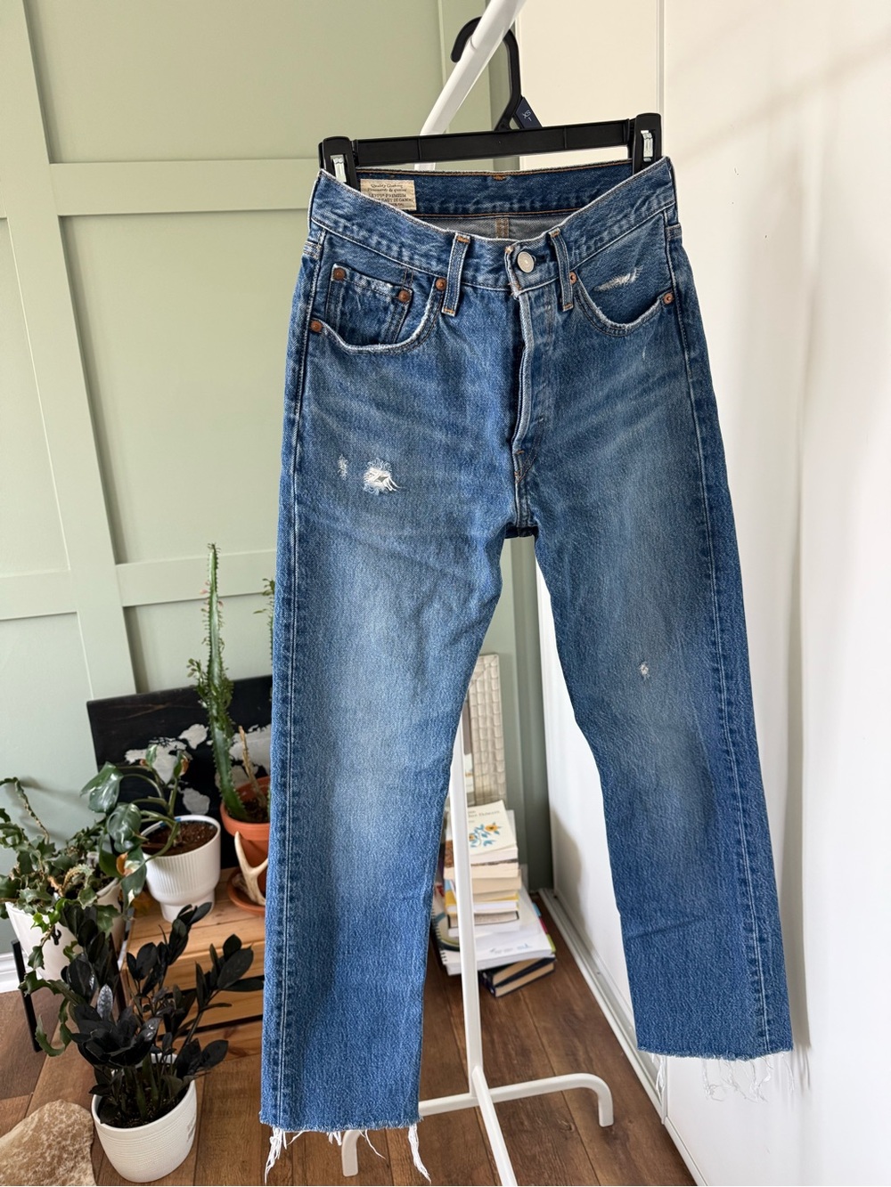 Levi's 501 Jeans in Athens dark wash